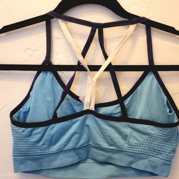 Multi-blue sports bra - Picture 2 of 3